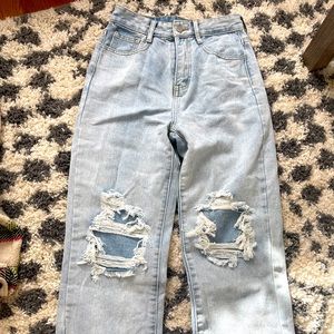 High rise light Denim ripped jeans